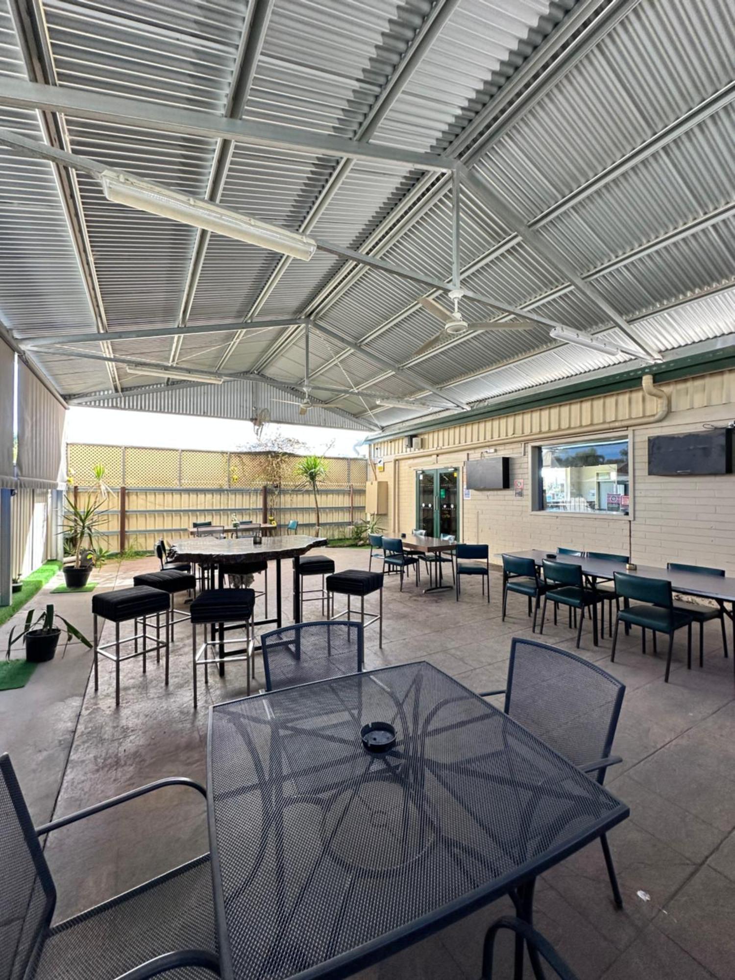 The Shamrock Hotel בלראנלד מראה חיצוני תמונה